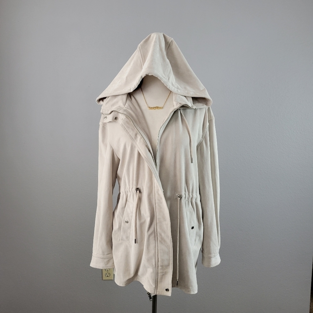 ZARA // ltd ed tan faux suede hooded silhouette cargo utility style jacket